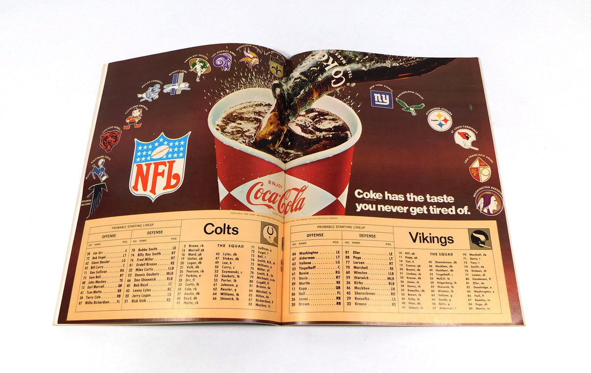 1968 Minnesota Vikings at Baltimore Colts NFL Football Program 11-24-68 Pic2