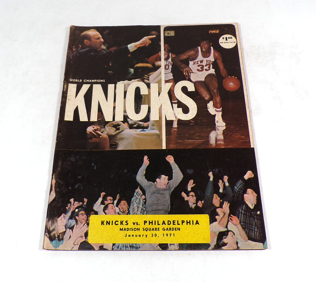 1970-71 Philadelphia 76ers at New York Knicks NBA Basketball Program 1-30-71