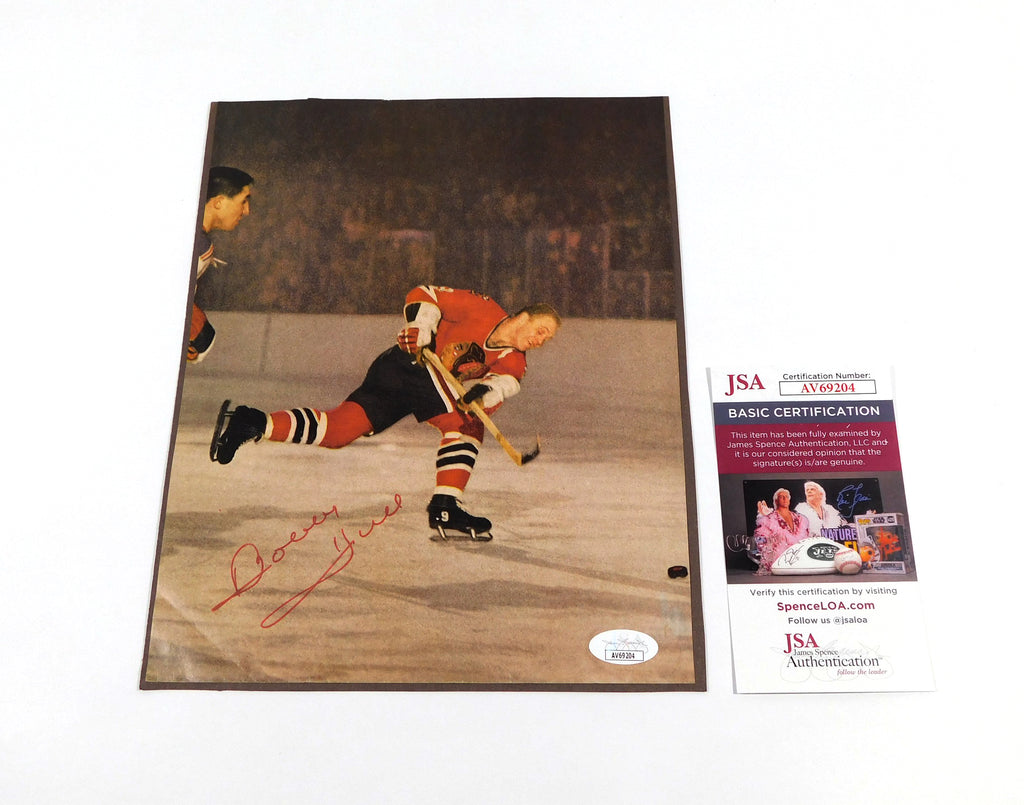 Bobby Hull Signed 8 x 10 Color Magazine Photo Blackhawks JSA Auto AV69204