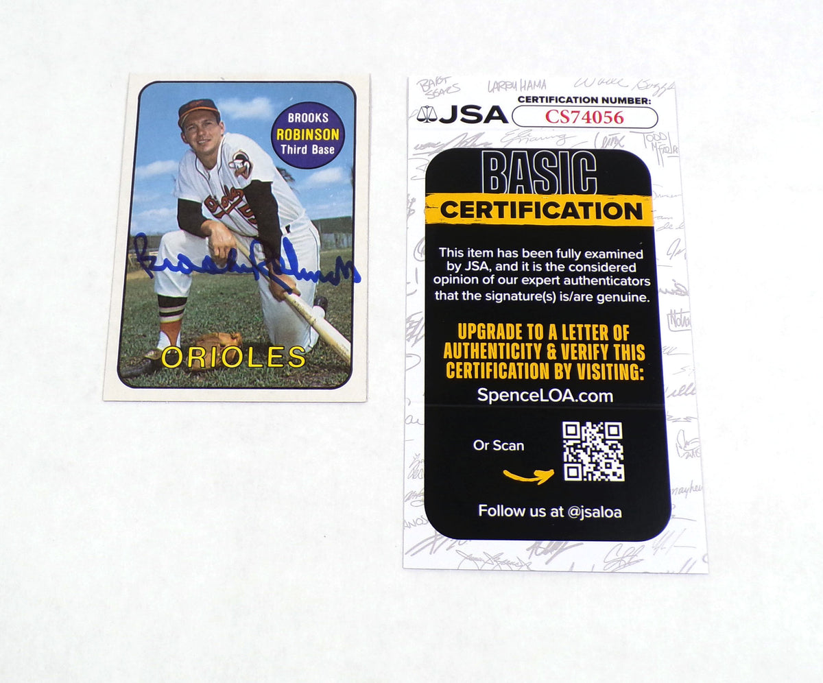 Brooks Robinson Signed 1986 Sport Design Baseball Card #10 JSA Auto
