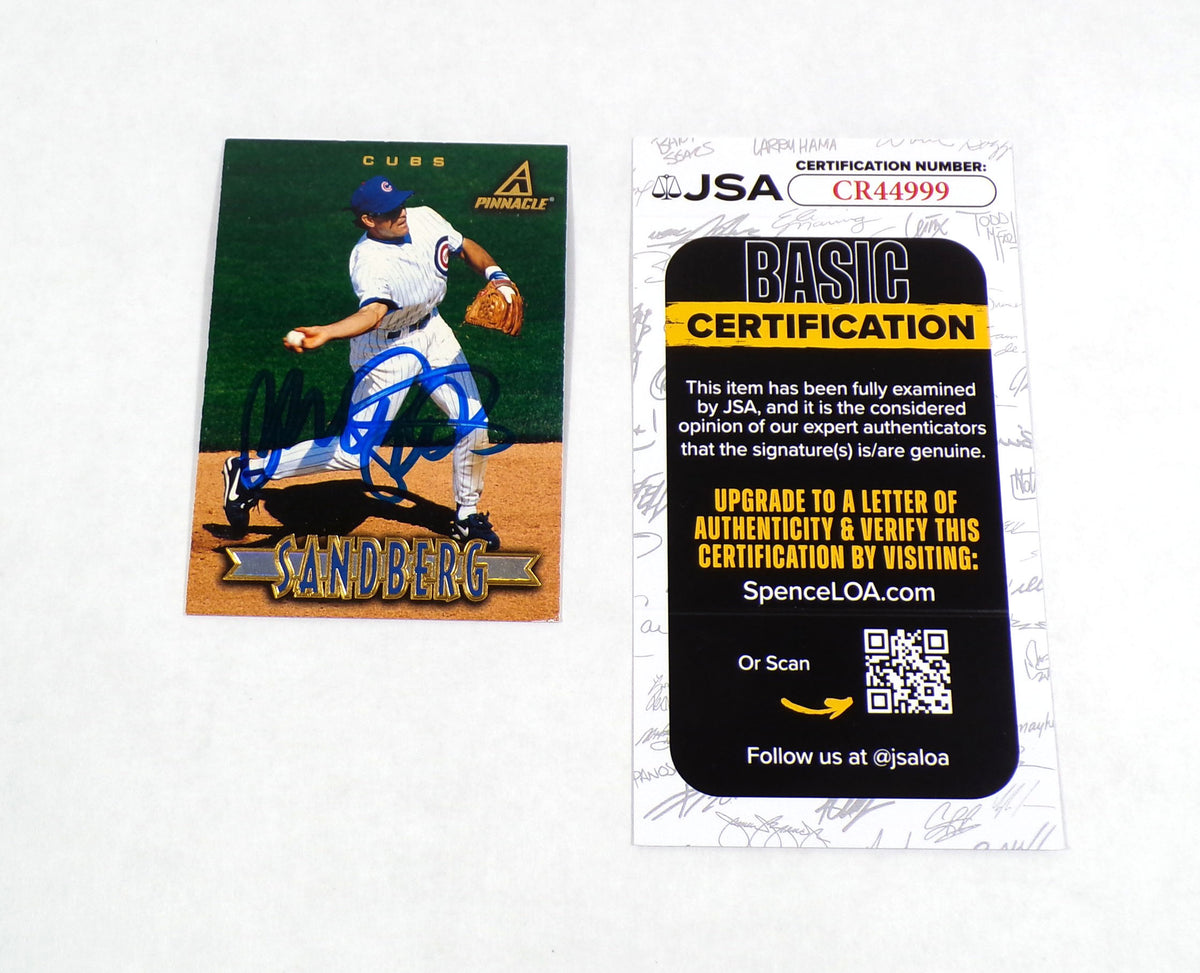 Ryne Sandberg Signed 1997 Pinnacle Baseball Card #140 JSA Auto
