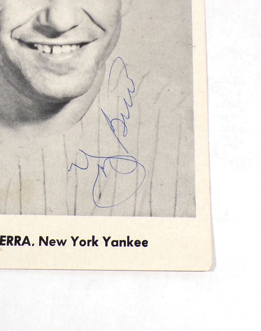 Yogi Berra Signed 5 x 7 B&W Photo Yankees JSA Auto Pic2