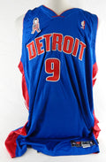 2001-02 Detroit Pistons Victor Alexander #9 Game Issued Blue Jersey 911 Patch 9
