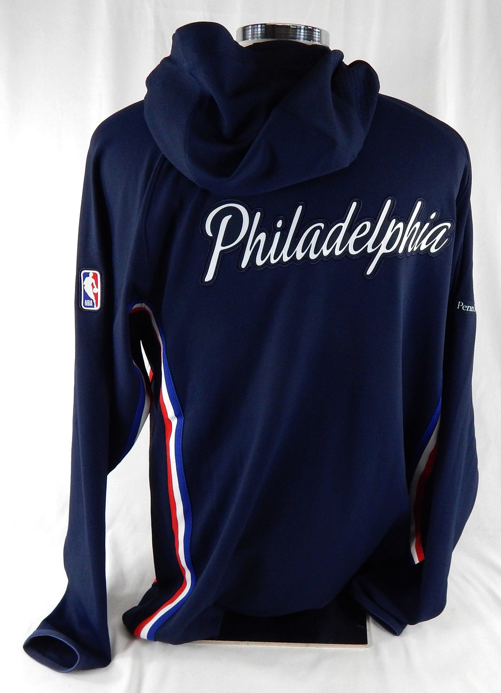 2025-26 Philadelphia 76ers Kelly Oubre Jr #9 Game Used Navy WarmUp Jacket City 5 Pic2