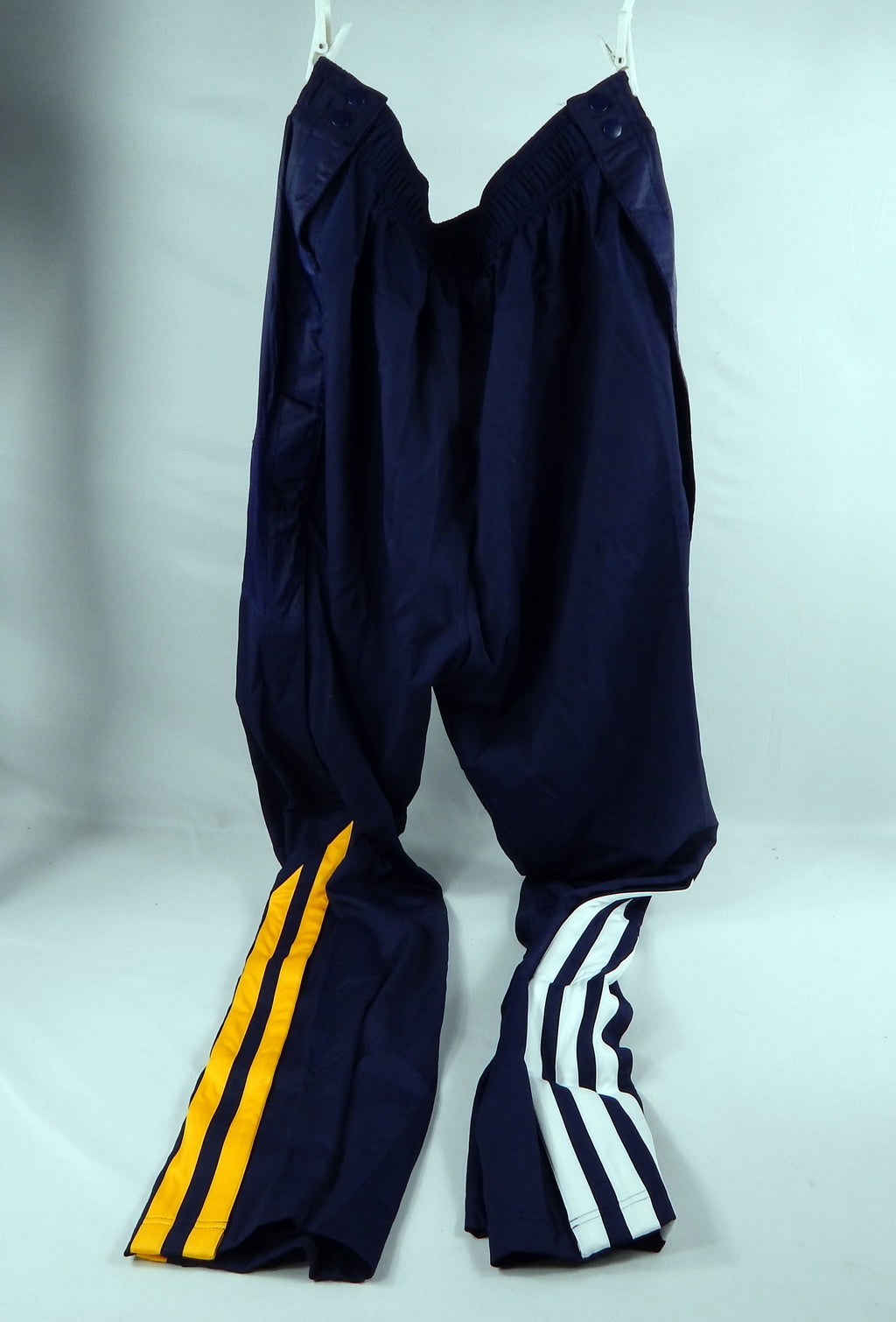 2000s Utah Jazz Game Used Navy Pants 256 Pic2