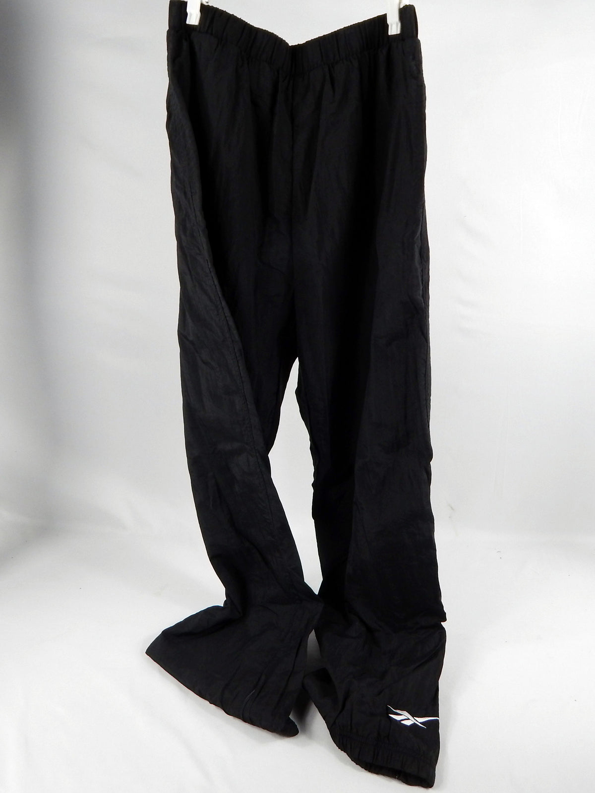 2000s NBA Basketball Team Issued Black Travel Pants S 263