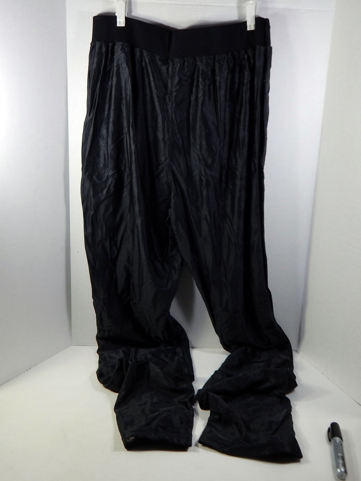 1990s Philadelphia 76ers #40 Game Used Black Pants 42 DP76734 Pic2