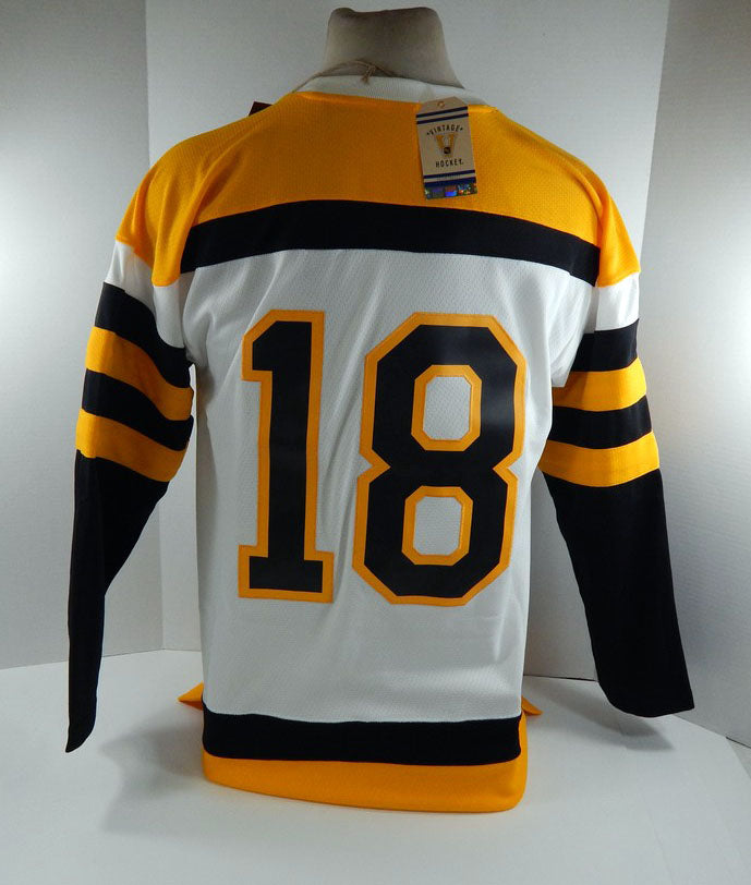 Mens Boston Bruins Willie O'Ree #18 White Jersey Blue Line Mitchell Ness NWT M 8 Pic2