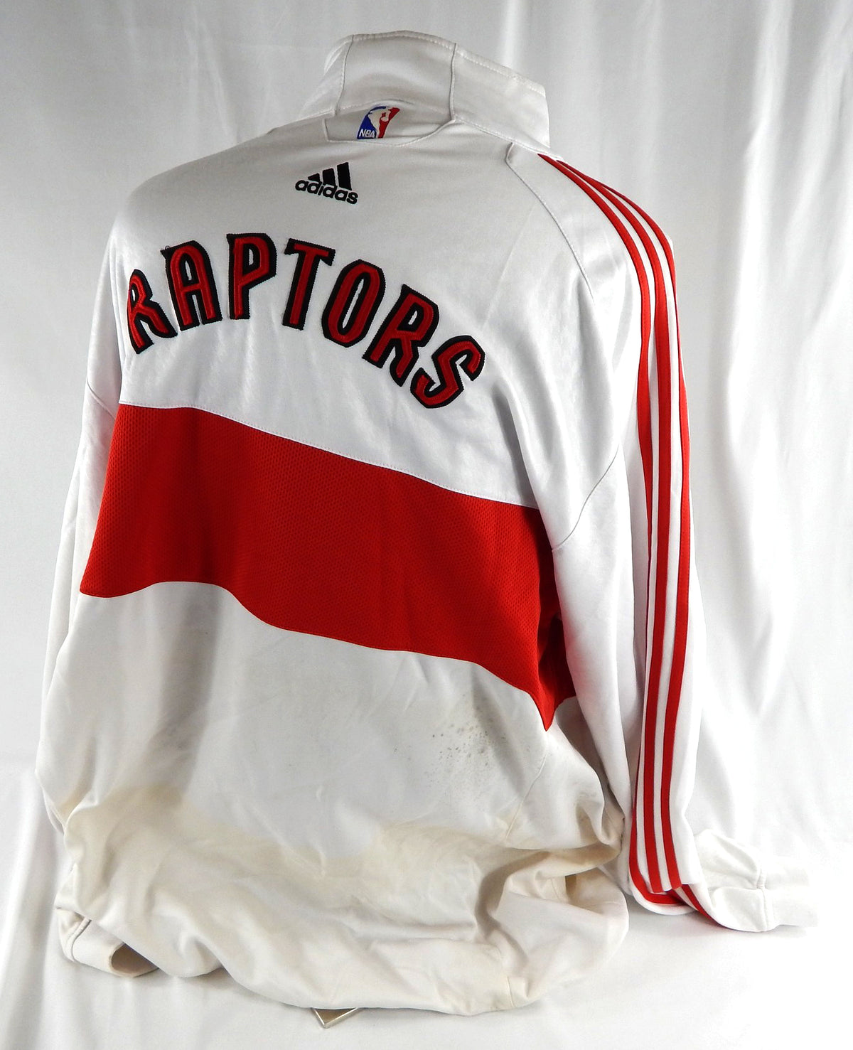 2007-08 Toronto Raptors Primoz Brezec #1 Game Used White Warm Up Jacket 2XL 669 Pic2