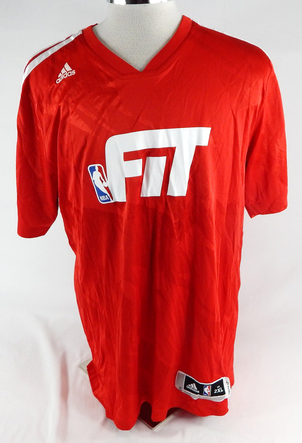 2013-14 Orlando Magic Victor Oladipo #5 Game Used Red Shirt NBA Cares 2XL 958