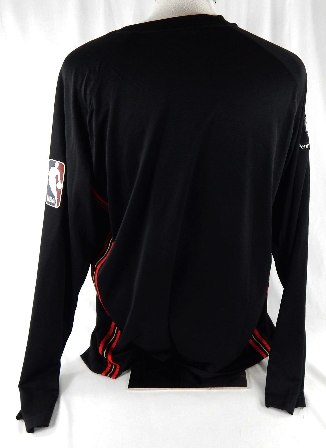 2025-26 Philadelphia 76ers Johni Broome #22 Game Used Black Shoot Shirt Classic Pic2