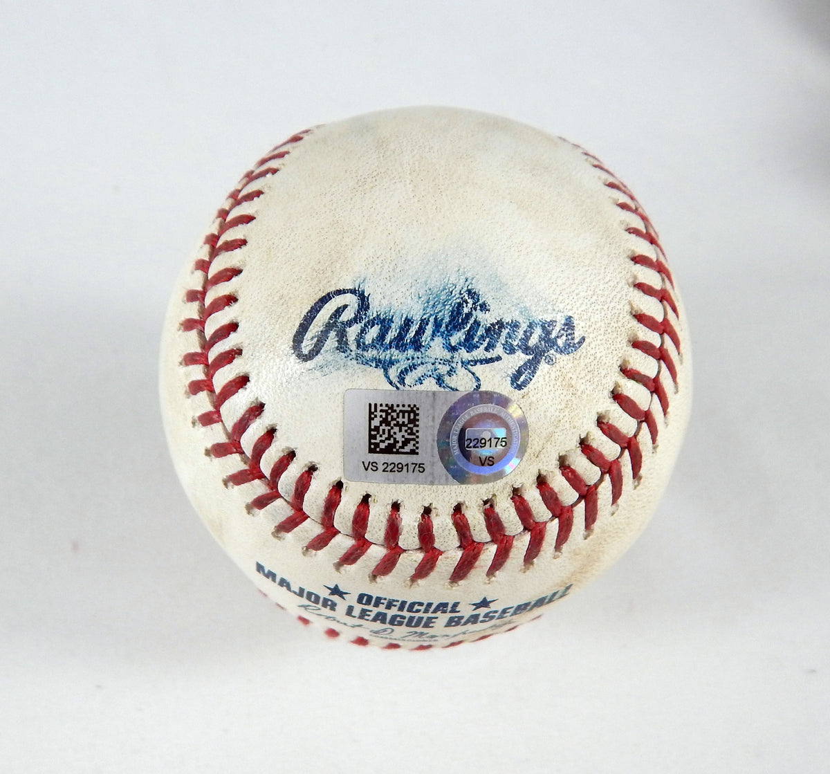 2023 Nationals Game Used Baseball Luis Garcia Single Jeimer Candelario RBI GO Pic2