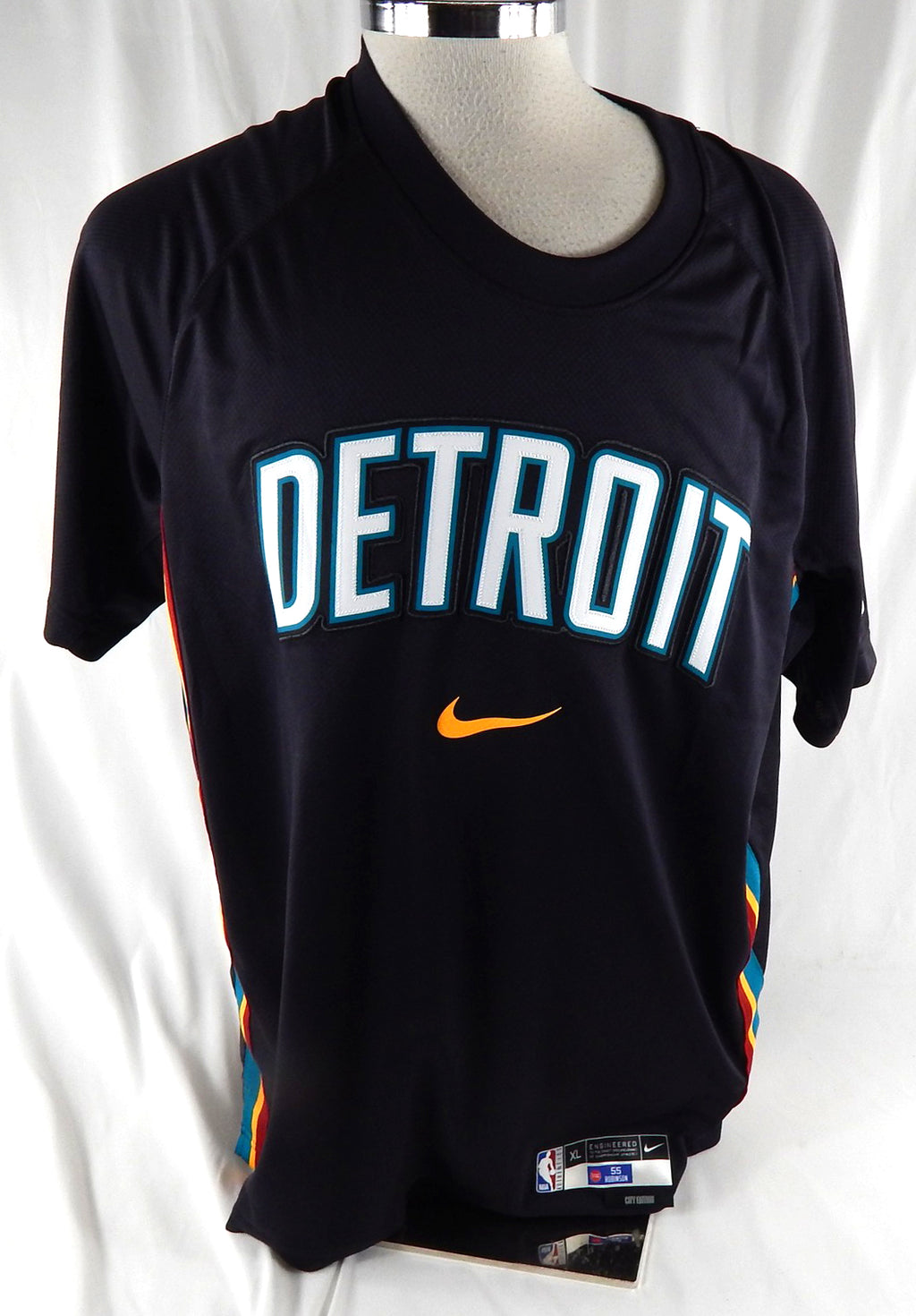 2025-26 Detroit Pistons Duncan Robinson #55 Game Used Black Shooting Shirt City2