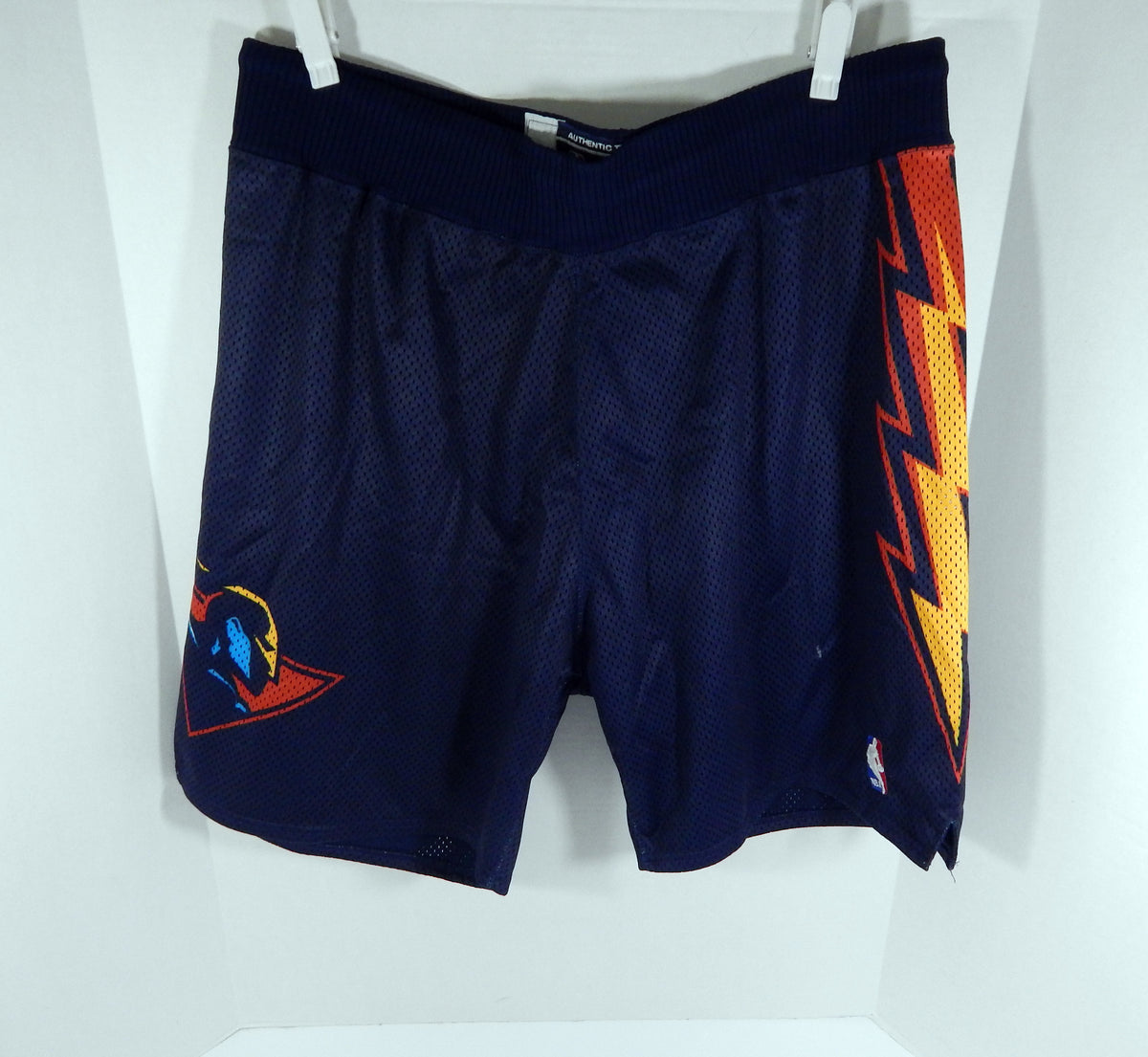 1999-00 Golden State Warriors Game Issued Navy Shorts Lightning Bolt 40 63