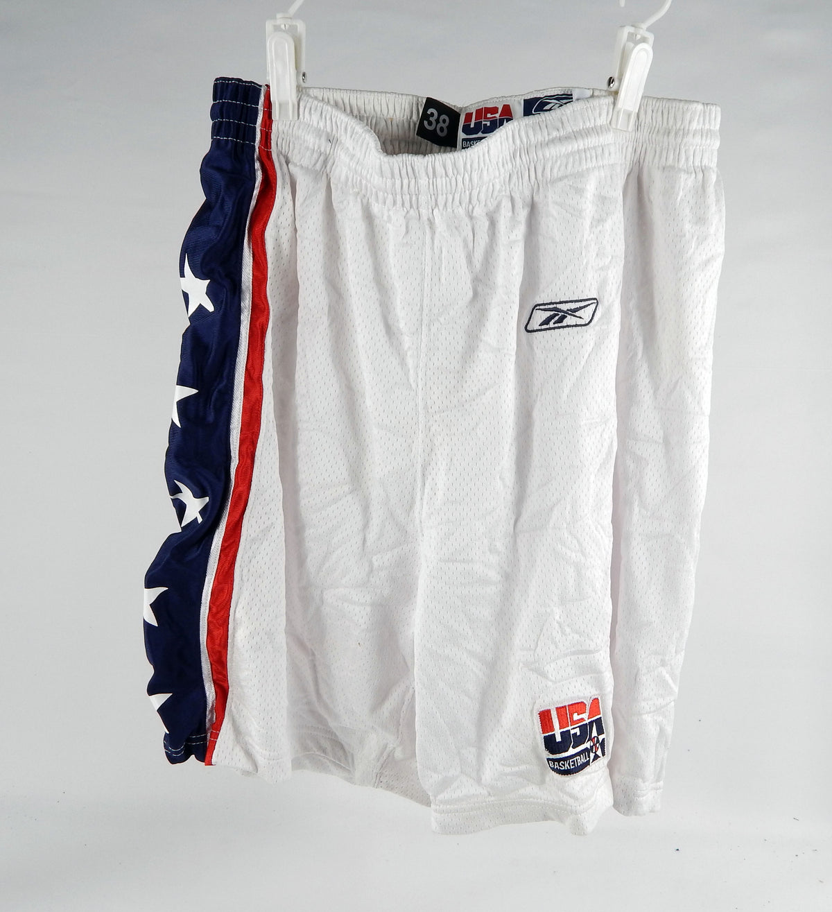 2000s Team USA Basketball Game Issued White Shorts 38 DP70472