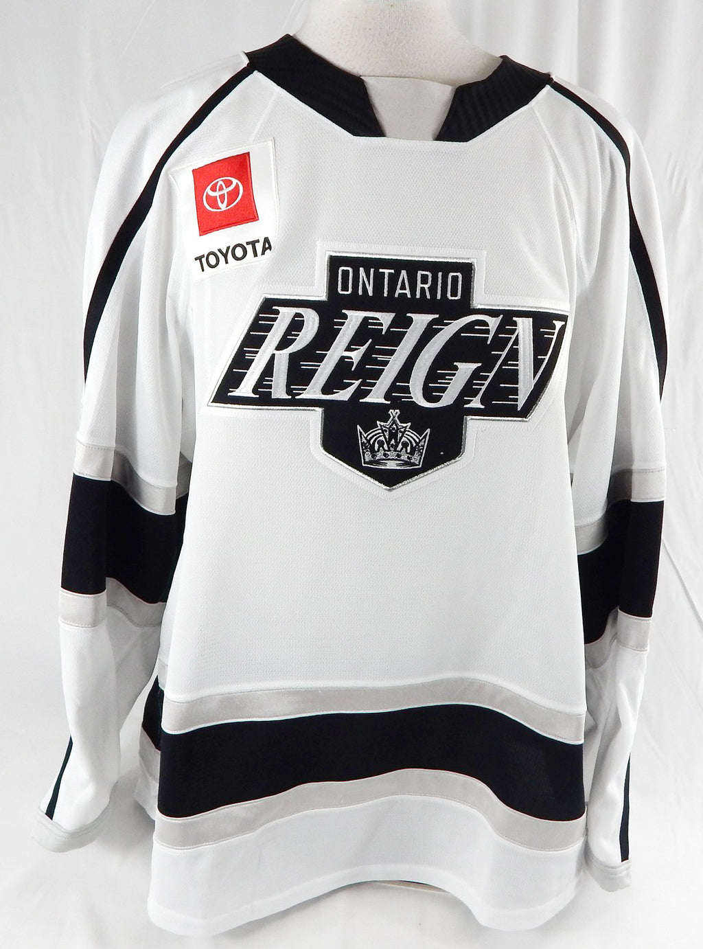 2022-23 Ontario Reign Justin Nachbaur #32 Game Used White Jersey 56 404