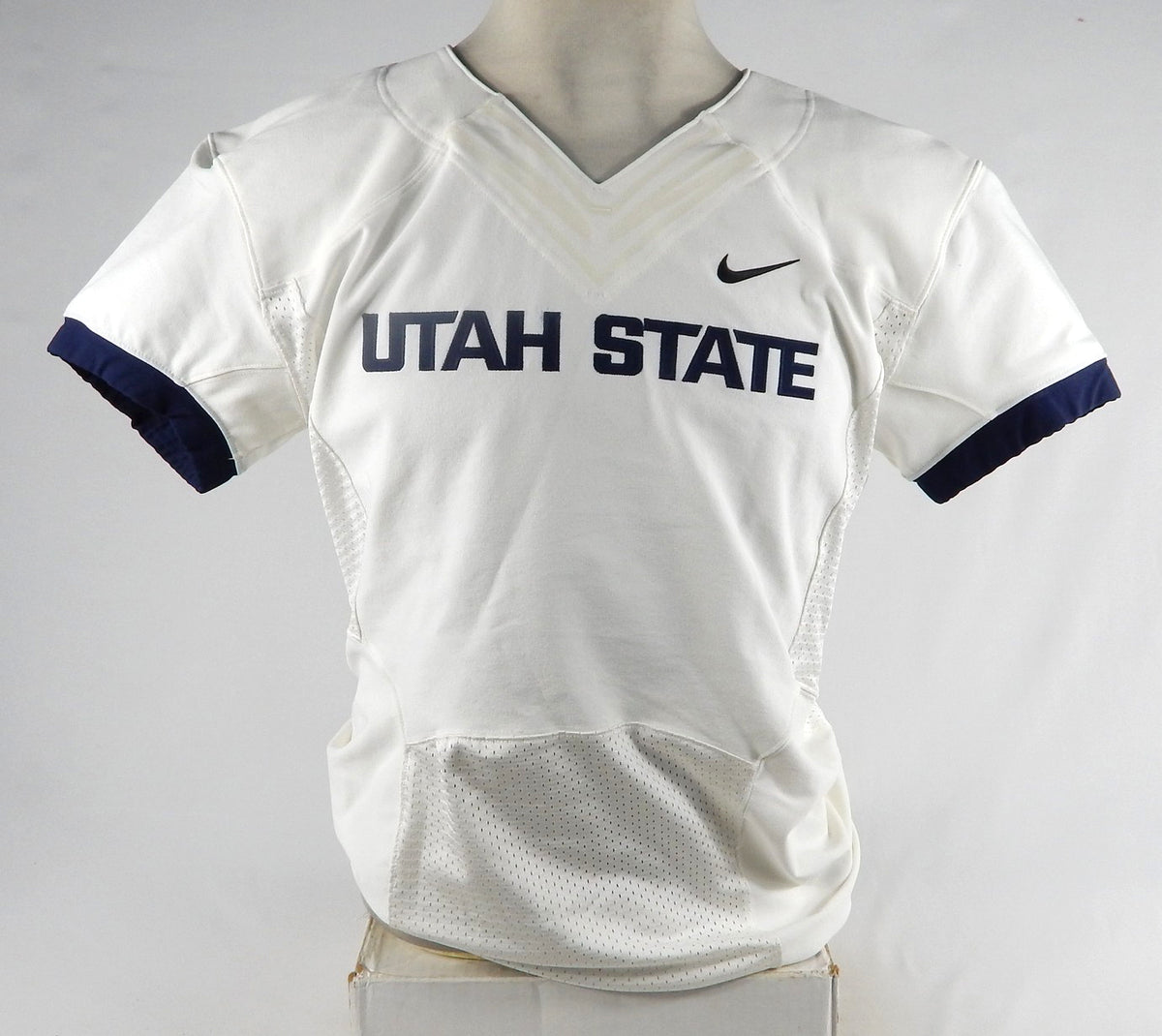 2000s Utah State Aggies Blank Game Issued White Jersey XL 136