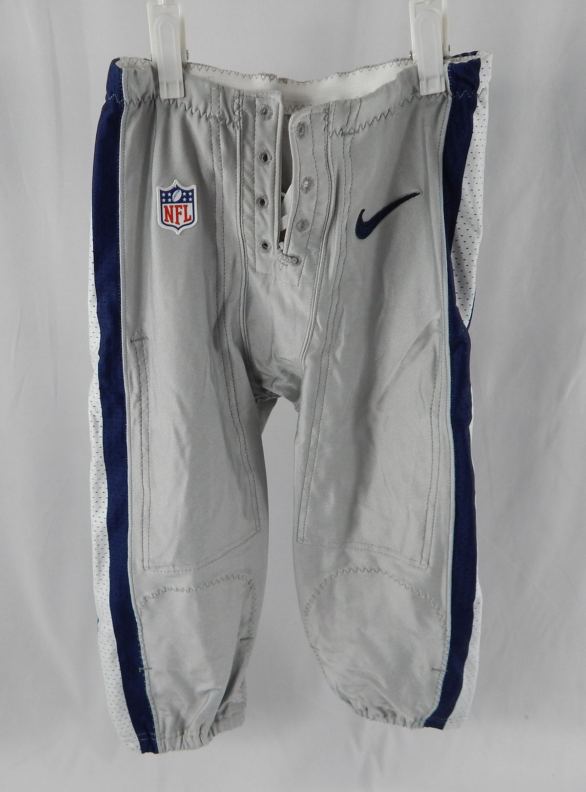 2010s Dallas Cowboys Game Issued Grey Pants 30 602