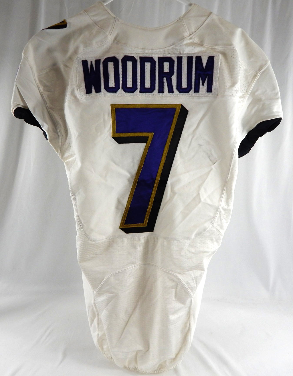 2014 Baltimore Ravens Josh Woodrum #7 Game Used White Practice Jersey 44 721 Pic2