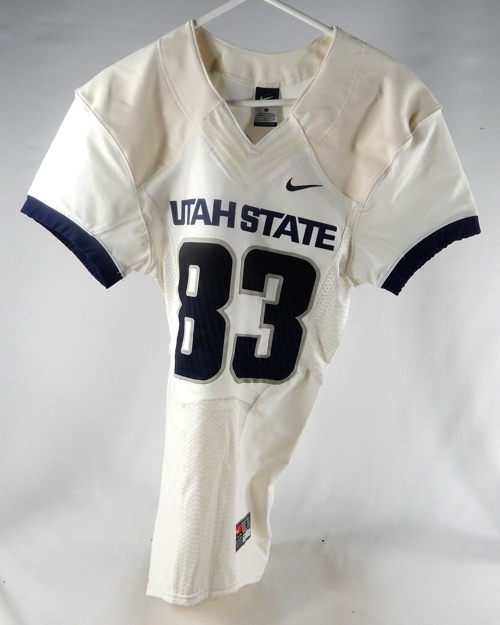 2013-15 Utah State Aggies #83 Game Used White Jersey S 141