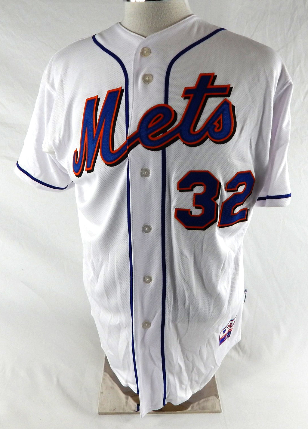 2011 New York Mets Jenrry Mejia #32 Game Issued White Jersey 46 403