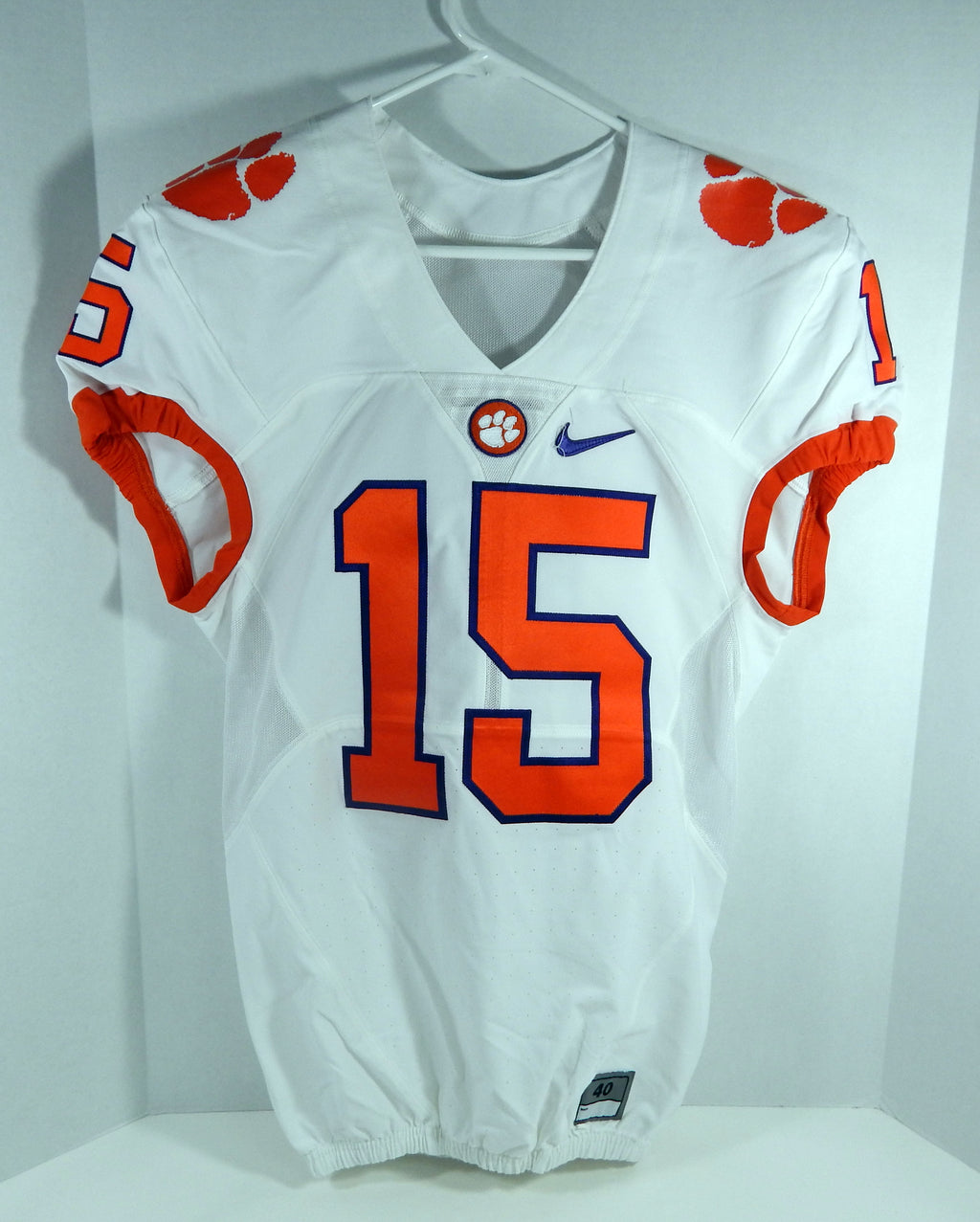 2016 Clemson Tigers Korrin Wiggins #15 Game Used White Jersey Name Plate 40 563