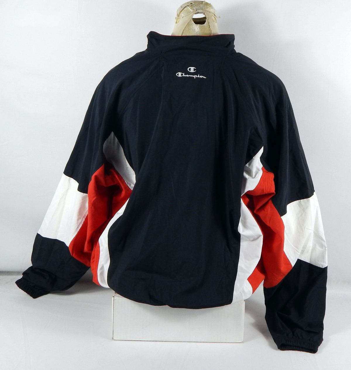 1990s Philadelphia 76ers Game Issued Black Zip Jacket 2XL DP72268 Pic2