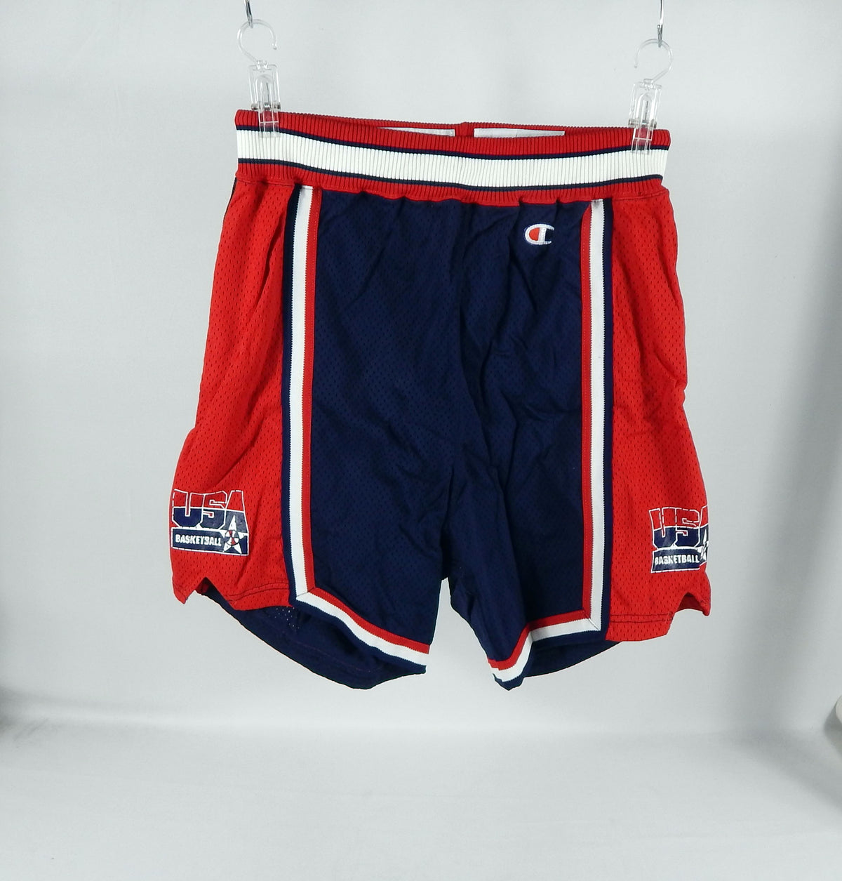 1994-95 USA Basketball Game Issued Navy Red Shorts 36 DP72272