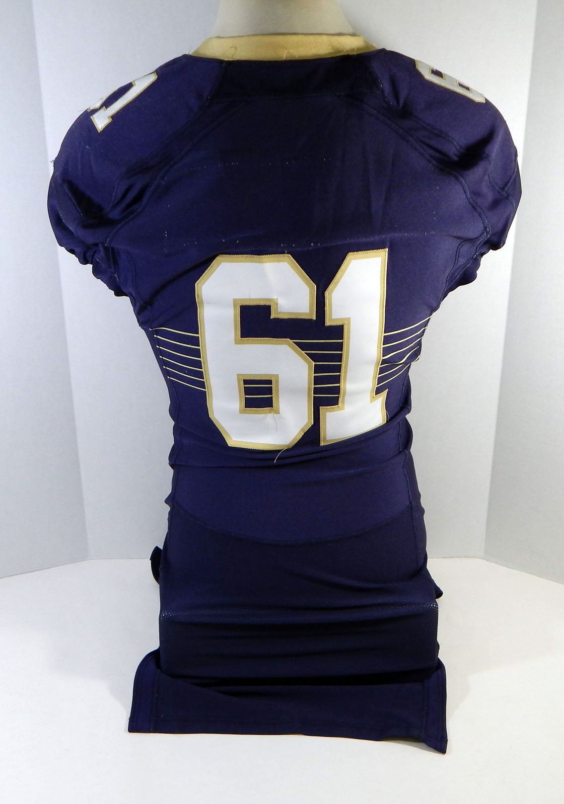 2014 Navy Academy Midshipmen #61 Game Used Navy Jersey Name Plate Removed 46 411 Pic2
