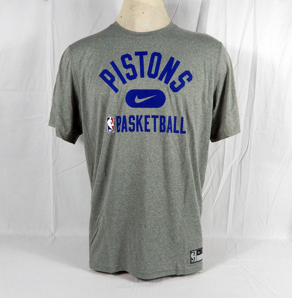 2021-22 Detroit Pistons Team Issued Grey Training Shirt Nike DA9432-063 XL 14S