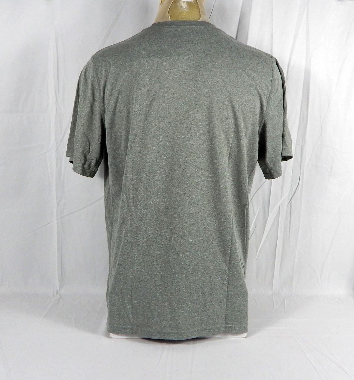 2021-22 Detroit Pistons Team Issued Grey Training Shirt Nike DA9432-063 XL 14S Pic2