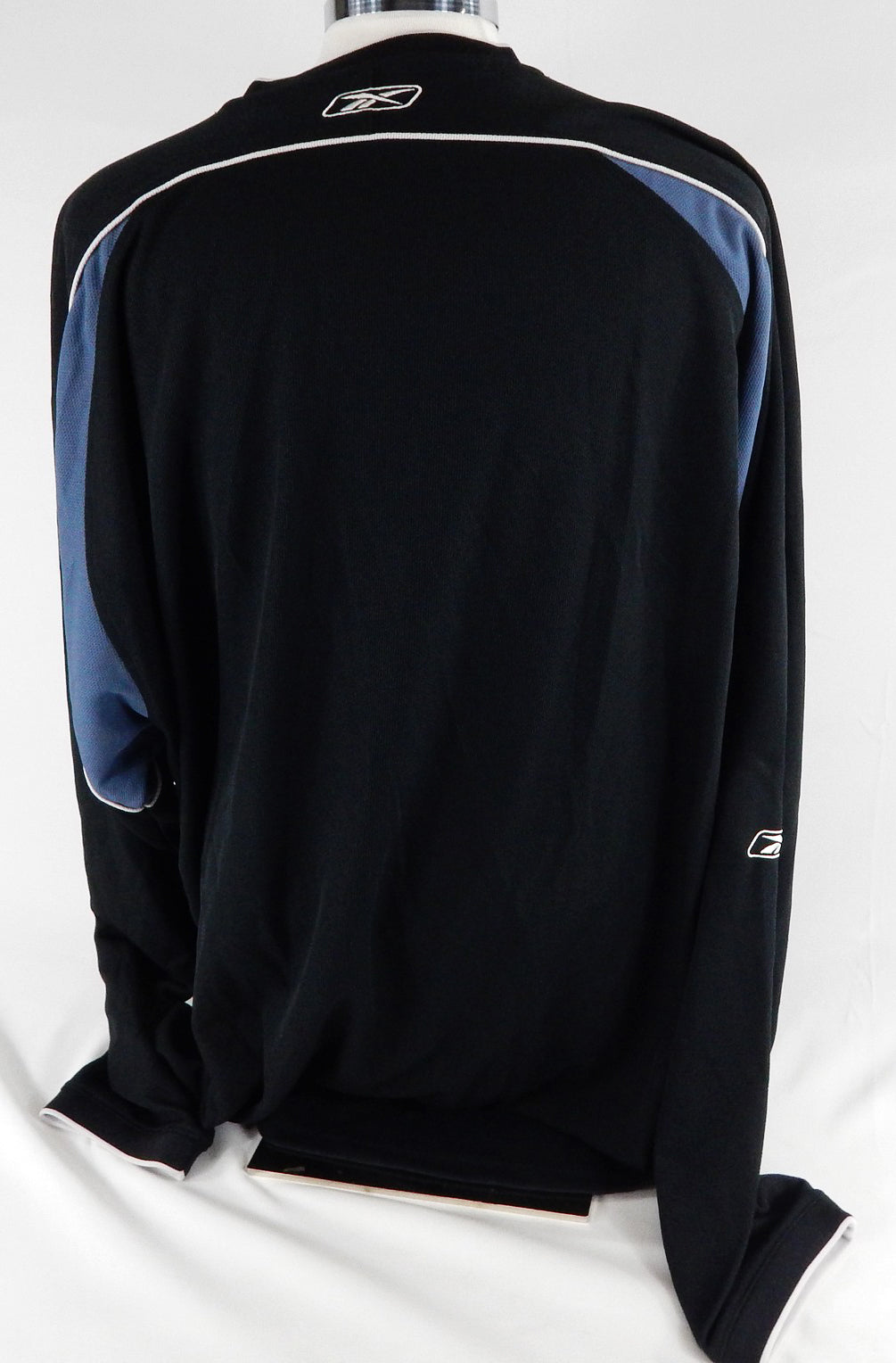 2004-05 Charlotte Bobcats Game Issued Black Shooting Shirt 2XL 096 Pic2