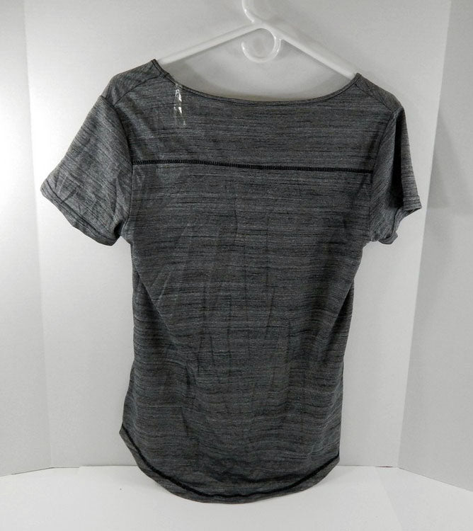 2015 Womens Detroit Pistons Grey Pocket V-Neck Top Shirt Antigua NWT 54S Pic2