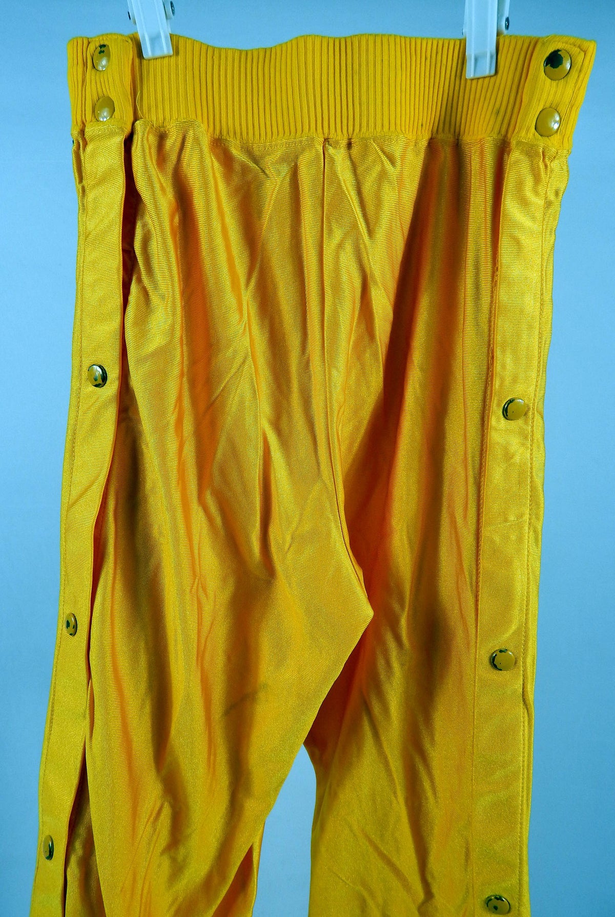 1980s Golden State Warriors #32 Game Used Yellow Warm Up Pants 34 428 Pic2