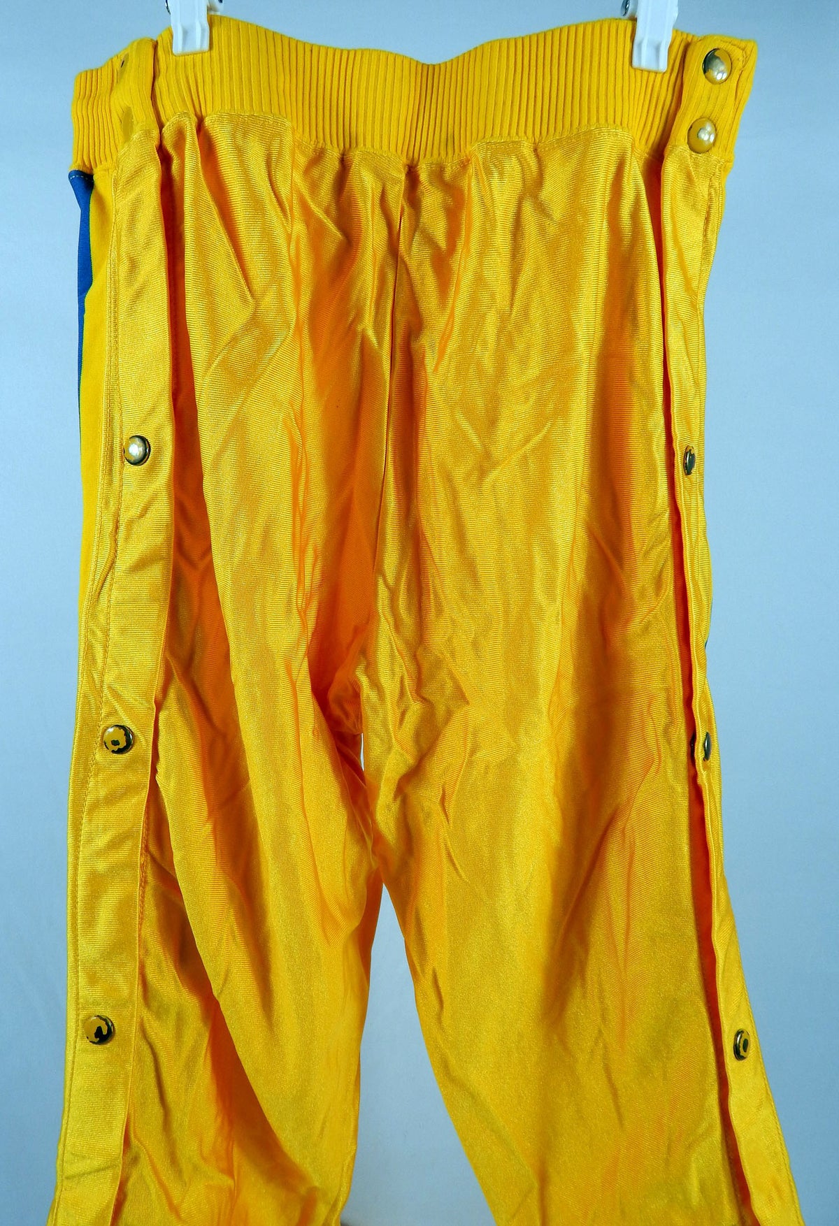 1980s Golden State Warriors #52 Game Used Yellow Warm Up Pants 36 429 Pic2