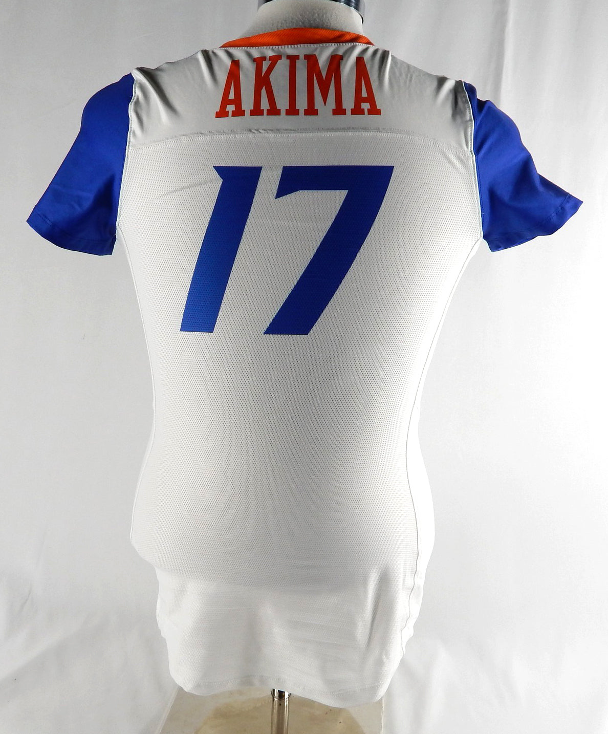 Boise Volleyball 3 State Broncos Joel Akima #17 Game Used White Jersey Womens Pic2