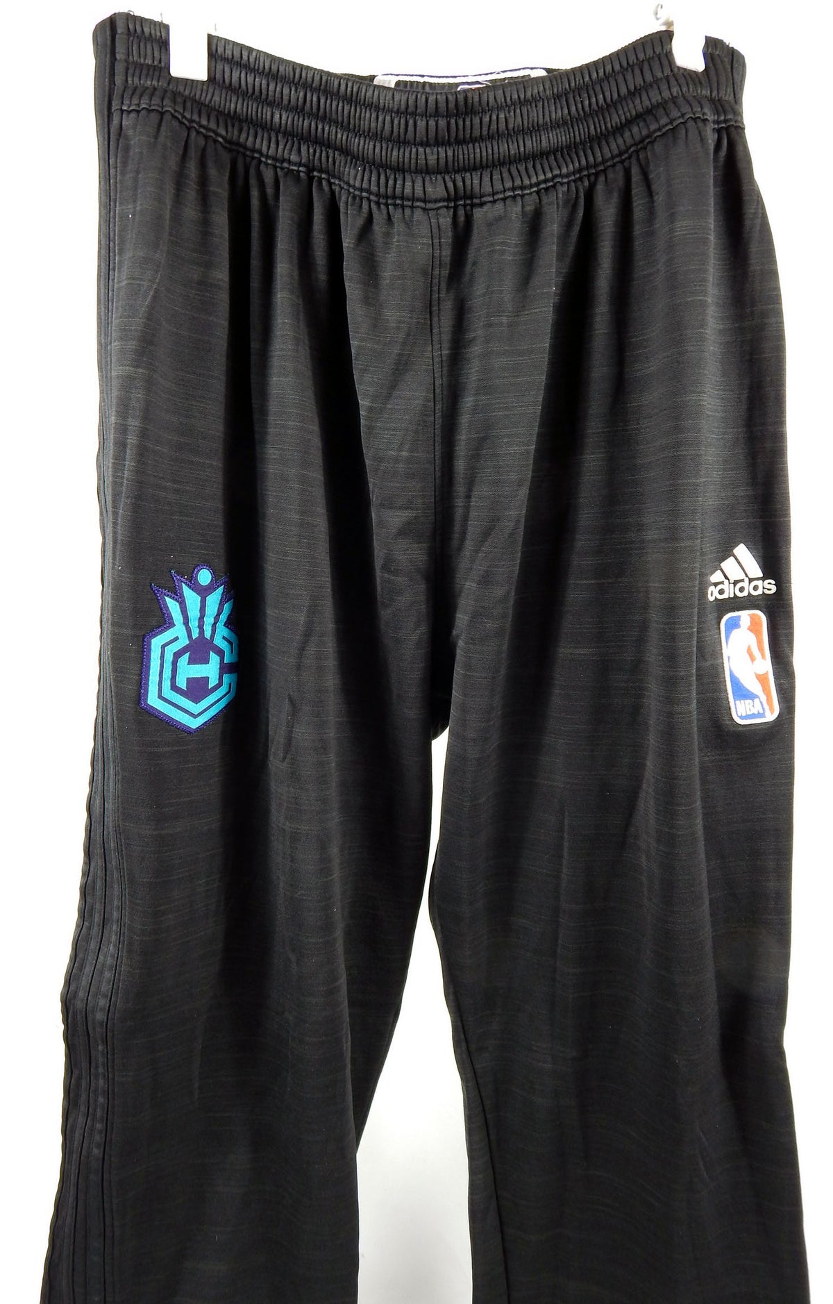 Charlotte Hornets #19 Game Used Black Warm Up Pants XL 443