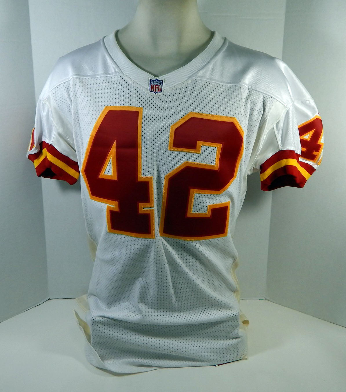1997 Kansas City Chiefs #42 Game Issued White Jersey 46 DP15595 Pic2
