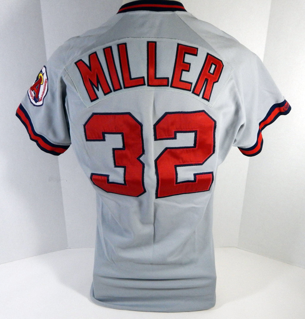 1988 California Angels Darrell Miller #32 Game Used Grey Jersey 44 DP14443