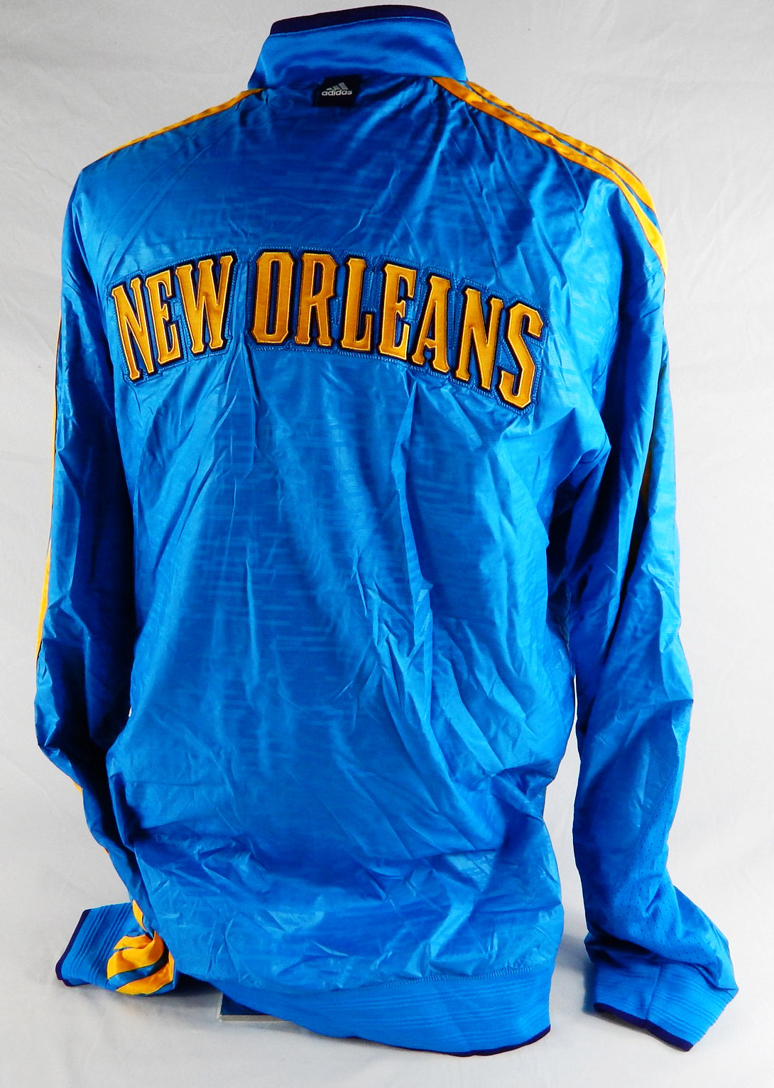 2012-13 New Orleans Hornets Dominc McGuire #5 Game Used Blue Warm Up Jacket 5 Pic2