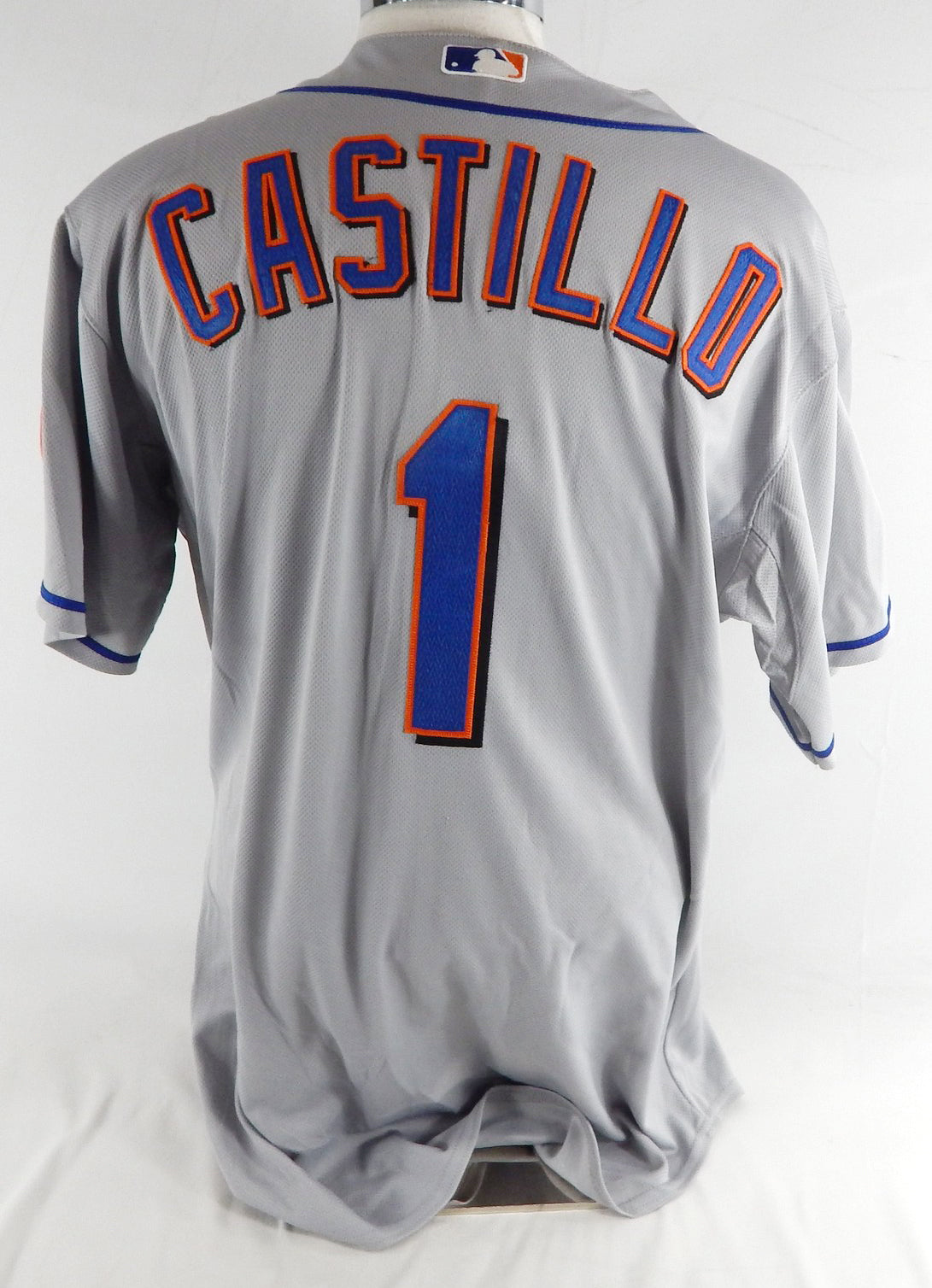 2010 New York Mets Luis Castillo #1 Game Used Grey Jersey 48 028 Pic2