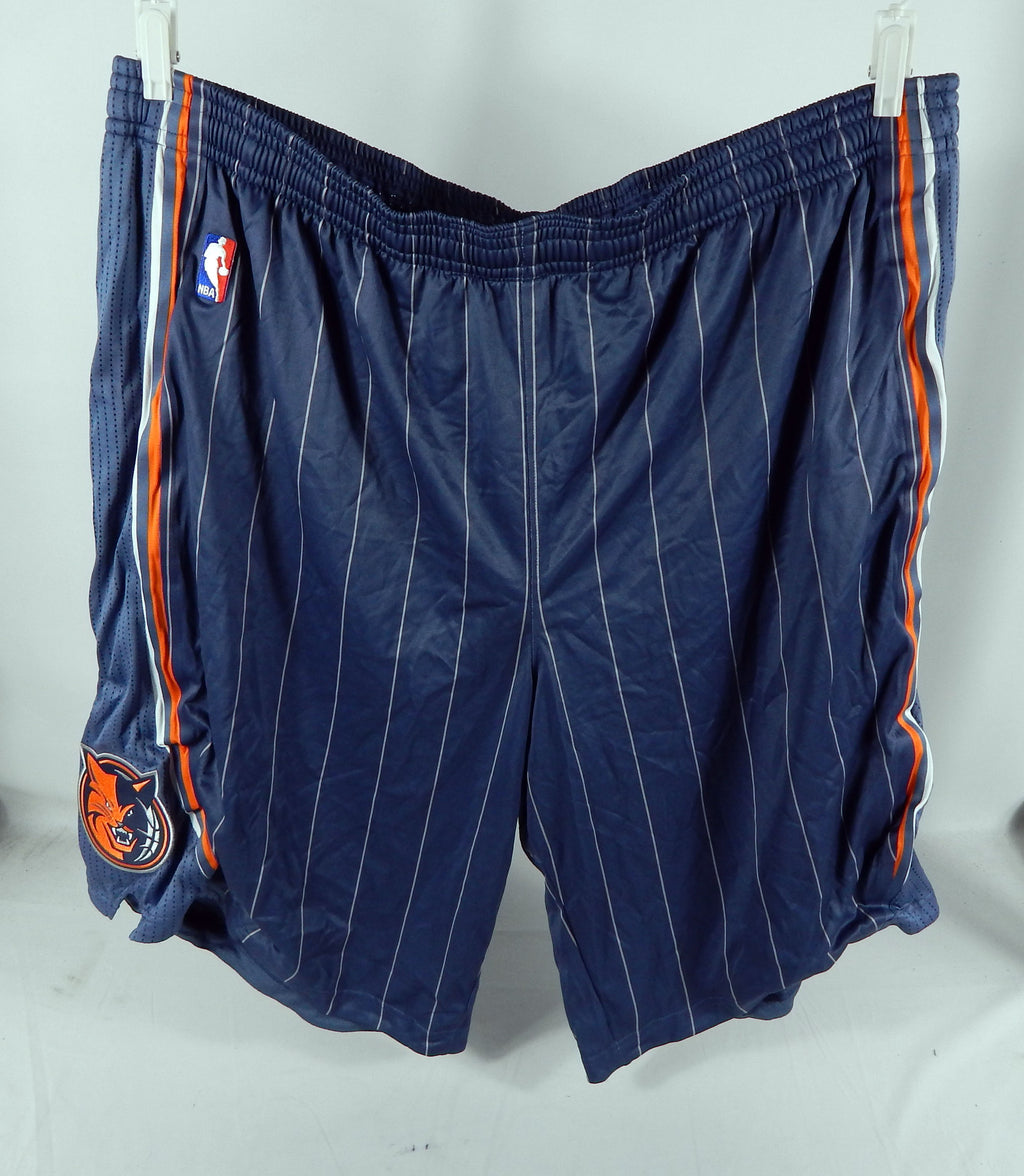 2010-11 Charlotte Bobcats Game Issued Navy Shorts 6XL+4 DP72768 Pic2