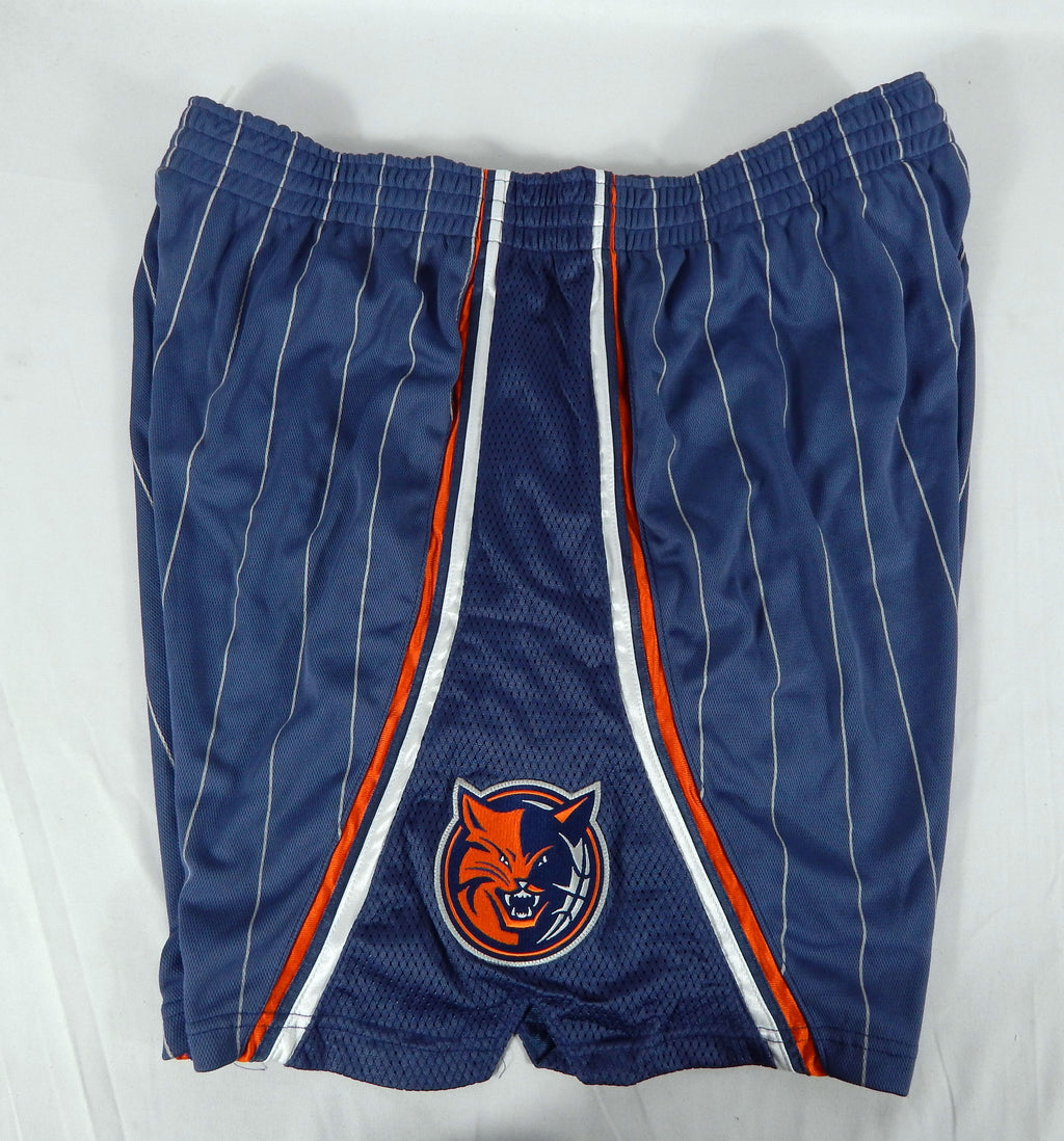 2010-11 Charlotte Bobcats GameIssued Navy Shorts 5XL+2 DP72770 Pic2