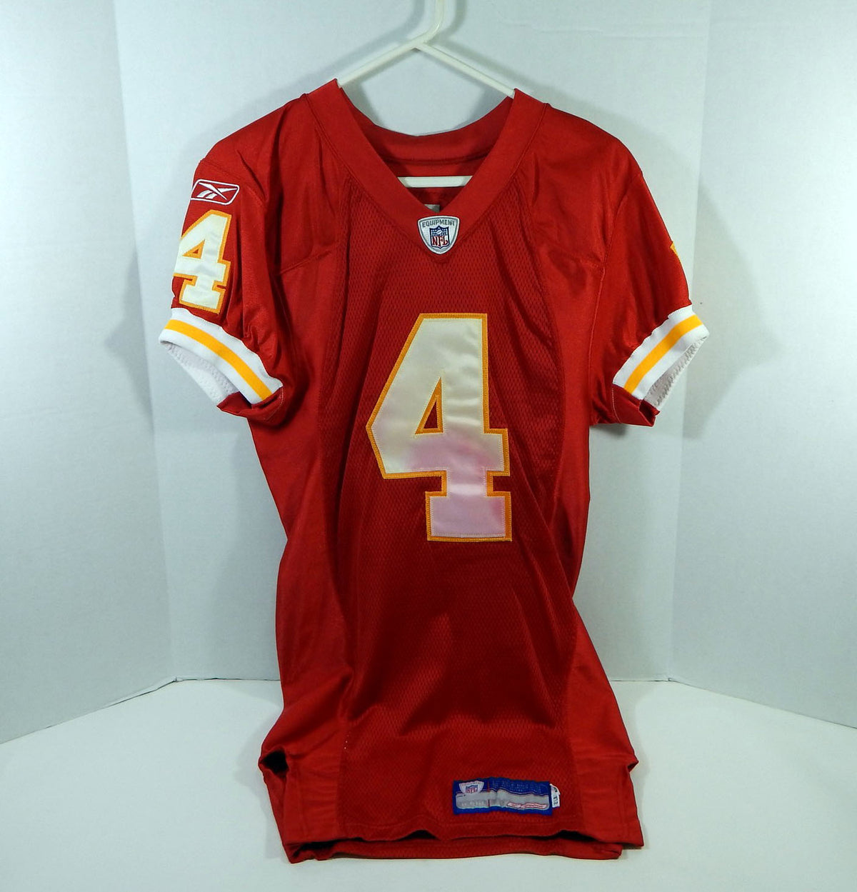 2002 Kansas City Chiefs Dan Stryzinski #4 Game Used Red Jersey 42 DP15607 Pic2