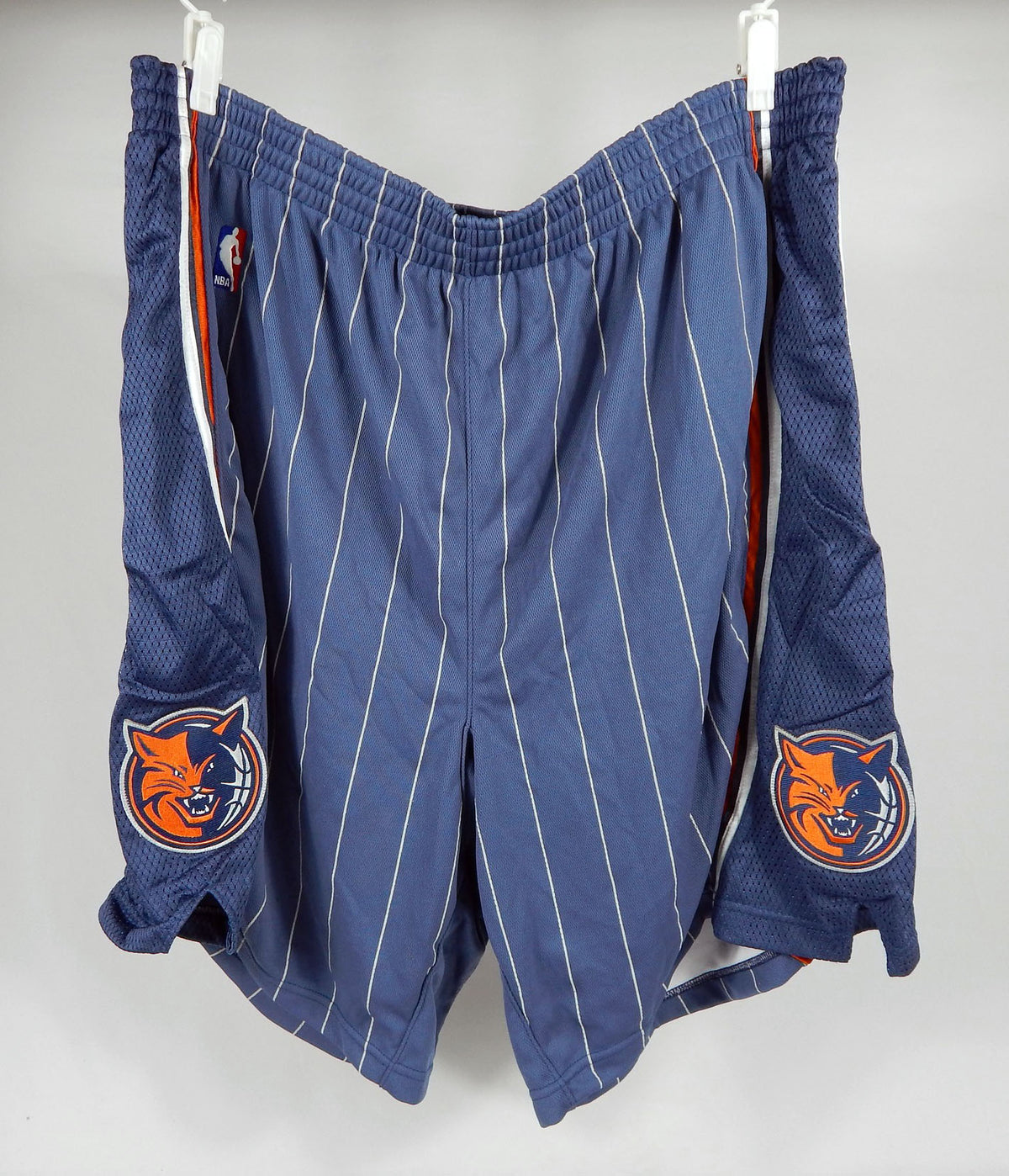 2000s Charlotte Bobcats Game Issued Navy Basketball Shorts 54 783