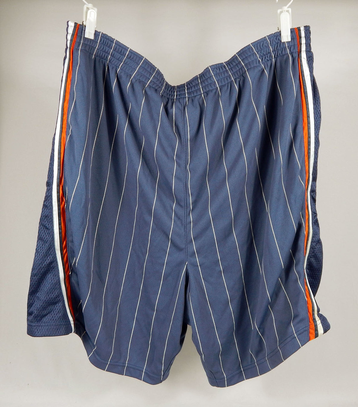 2000s Charlotte Bobcats Game Issued Navy Basketball Shorts 54 783 Pic2