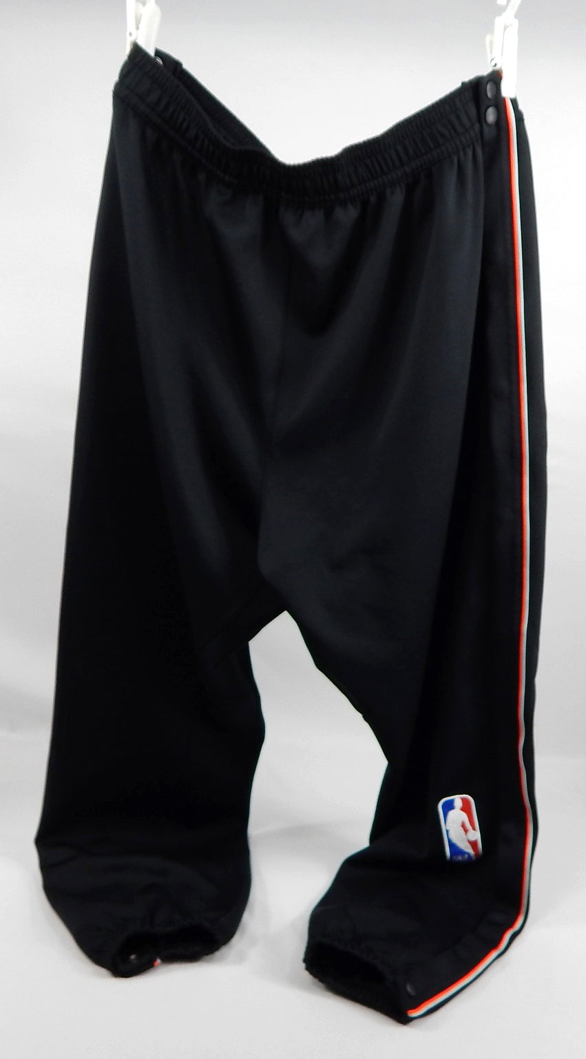 2023-24 Detroit Pistons #40 18 Game Used Black Pants City Bad Boys XL 691 Pic2