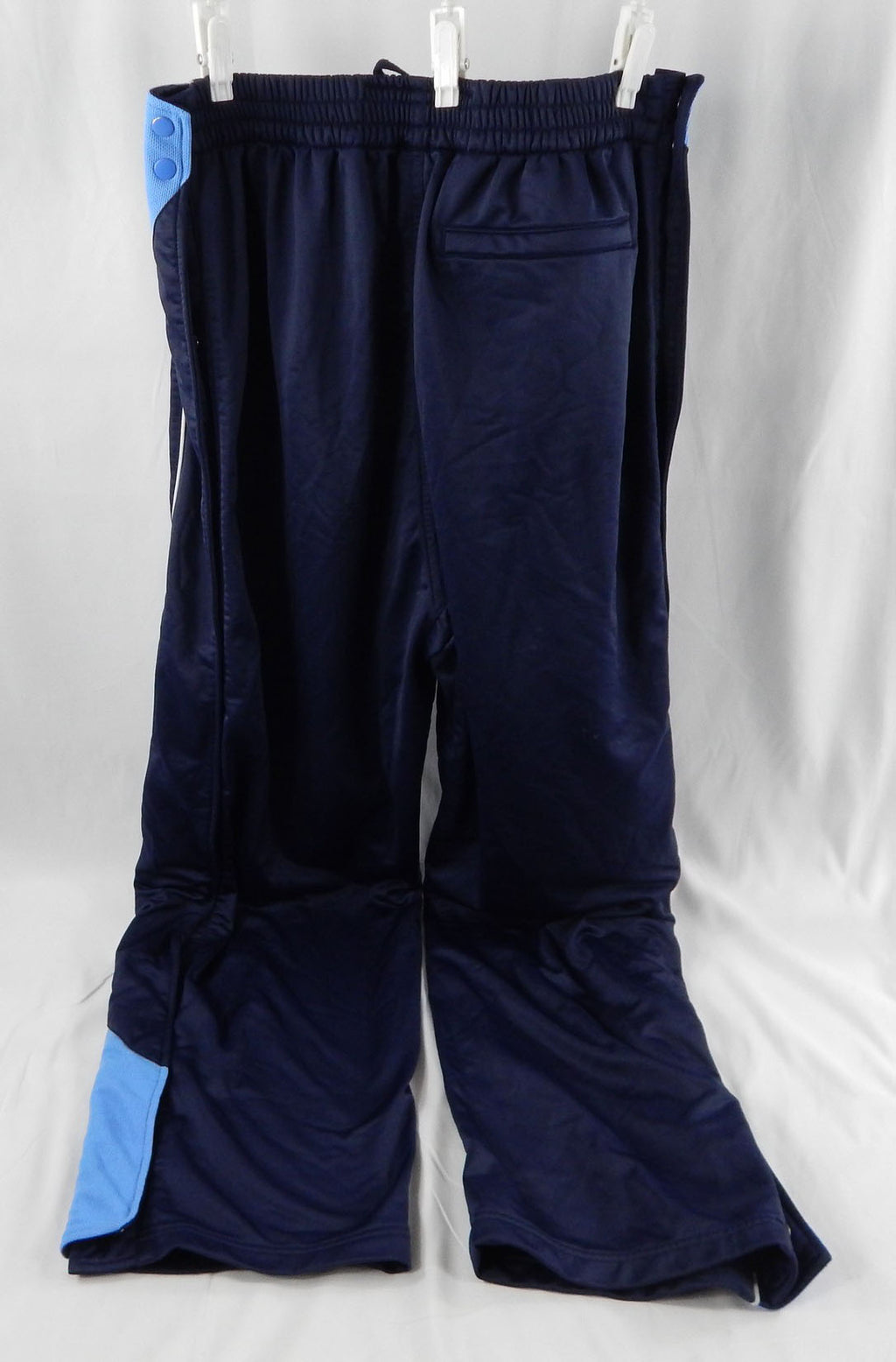 2004-05 Utah Jazz Andrei Kirilenko #47 Game Used Navy Warm Up Pants 2XLT 872 Pic2