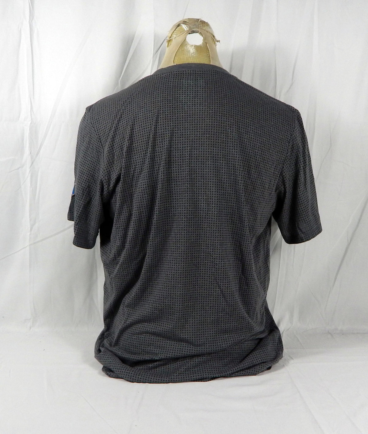 2015-16 Orlando Magic Team Issued Grey T-Shirt NBA Global Games Brasil 2XLT 24S Pic2