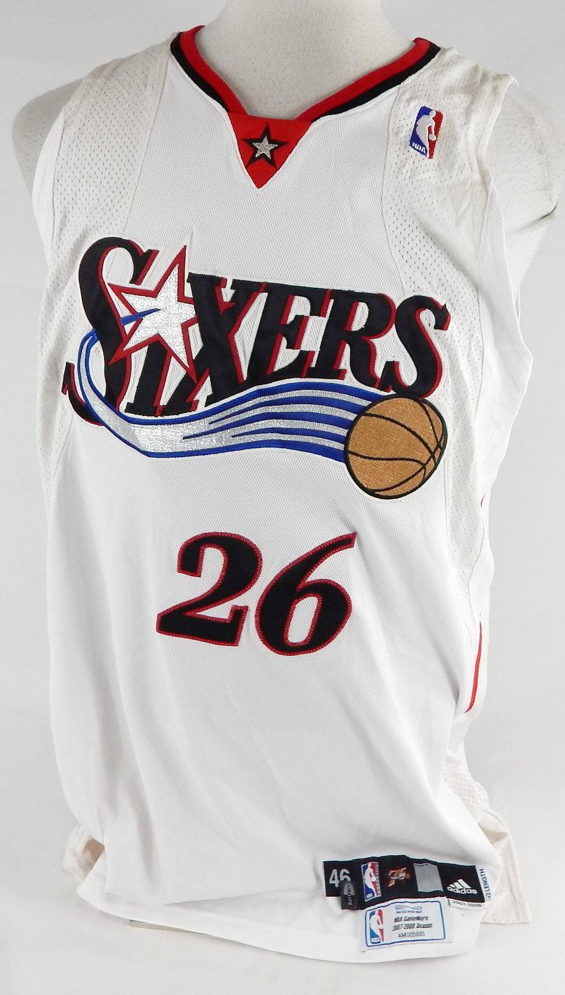 2007-08 Philadelphia 76ers Kyle Korver #26 Game Used White Jersey 46 152